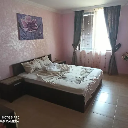 Бадемите Апартаменти Под Наем Apartment